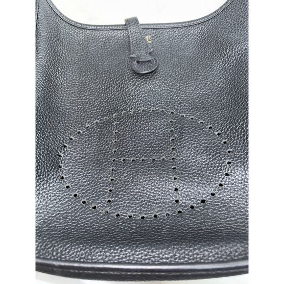 Hermes Evelyne 3PM Clemence Shoulder Bag in Black Leather - Picture 6 of 9